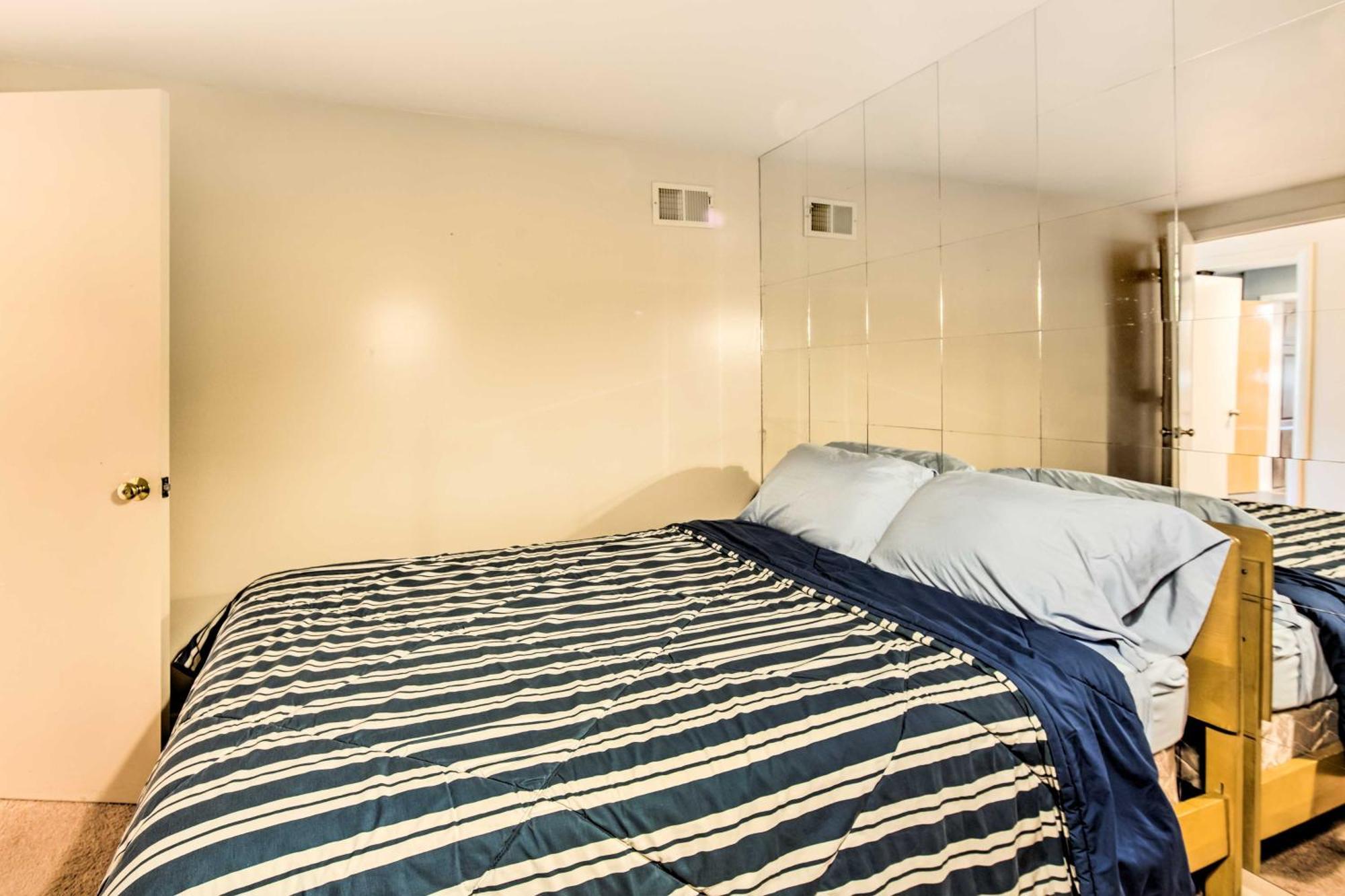 Runningwater Apartment In Lancaster With Deck Eksteriør bilde